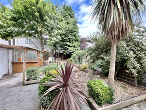 Photo 15- click for photo gallery